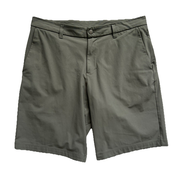 Lululemon Other - Lululemon Commission Shorts Mens 34 Green Relaxed 11" Chino Pockets Golf Casual